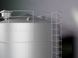 Vertical 300 m³ cylindrical steel tank