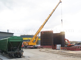 Construction of storage tanks